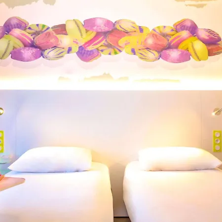 Ibis Styles Frejus St Raphael Hotel Exterior photo